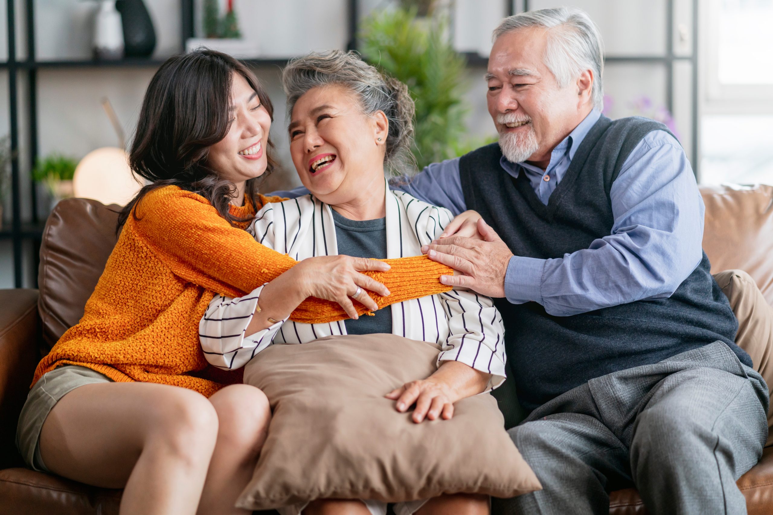 grandparents and their grandchild